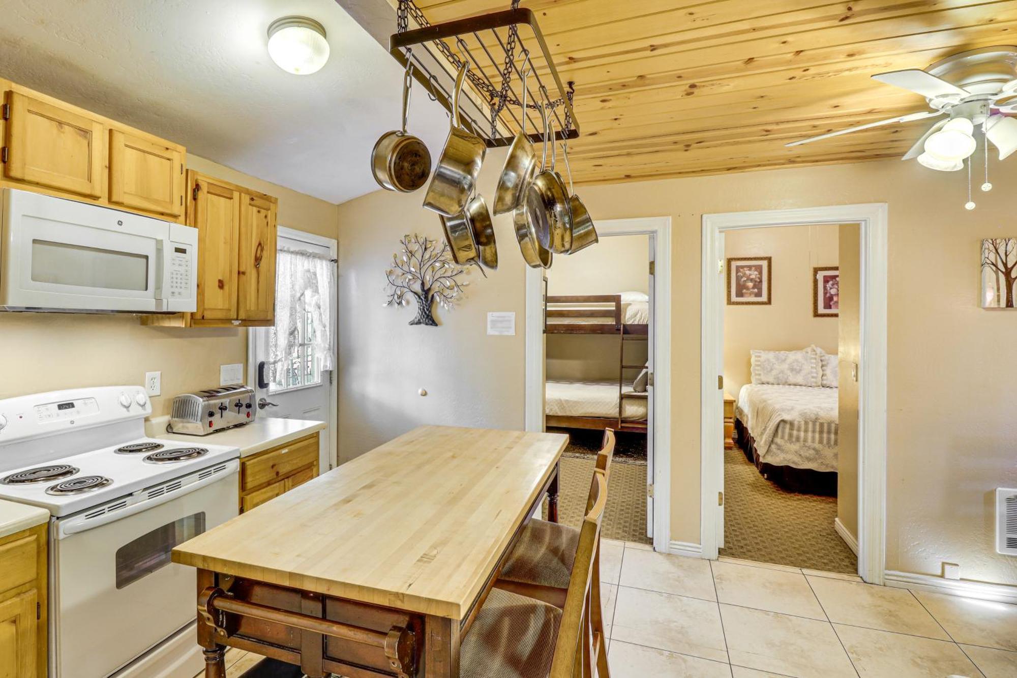 Cozy Lakeside Escape With Deck 4 Mi To Rainbow Lake Pinetop-Lakeside Exterior photo