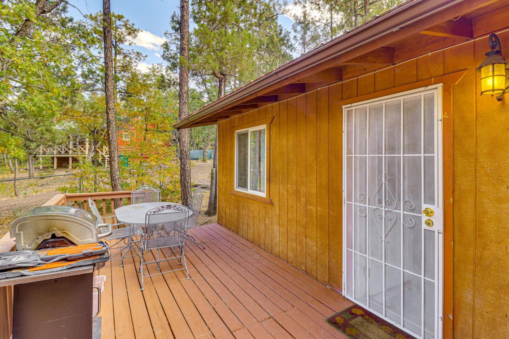 Cozy Lakeside Escape With Deck 4 Mi To Rainbow Lake Villa Pinetop-Lakeside Exterior photo